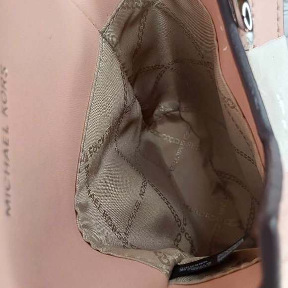 'MICHAEL KORS' LEATHER 'JET~SET' CROSSBODY BAG - Picture 8 of 16